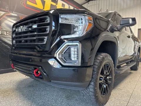 Photos of 2020 GMC Sierra 1500 AT4 for sale in Mayfield, KY at Seay Motors