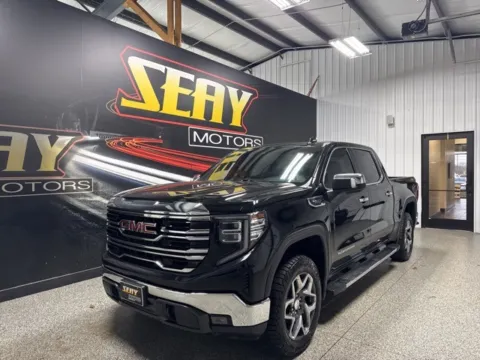 Black 2023 GMC Sierra 1500 SLT for sale in Mayfield, KY