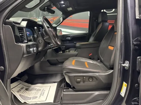 More photos of 2022 GMC Sierra 1500 AT4 at Seay Motors, KY