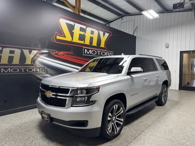 Silver 2018 Chevrolet Suburban LT for sale in Mayfield, KY
