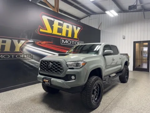 Gray 2022 Toyota Tacoma SR5 for sale in Mayfield, KY