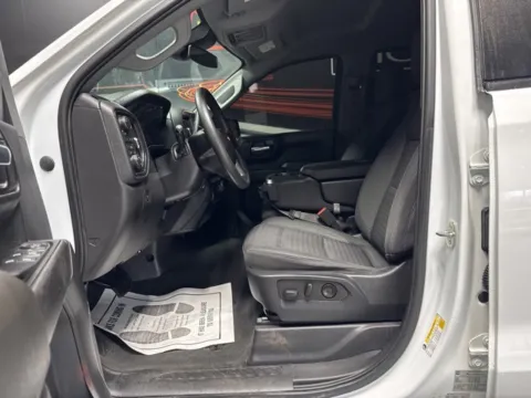 More photos of 2023 Chevrolet Silverado 1500 Custom at Seay Motors, KY