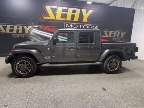 Photos of 2021 Jeep Gladiator Overland for sale in Mayfield, KY at Seay Motors