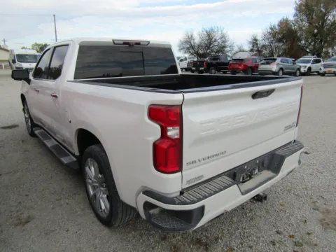 Another view of 2020 Chevrolet Silverado 1500 High Country for sale in Bethany, MO at Pettijohn Auto Center