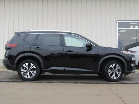 Photos of 2023 Nissan Rogue SV for sale in Bethany, MO at Pettijohn Auto Center