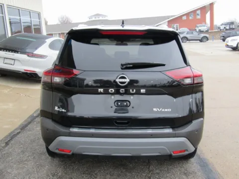 More photos of 2023 Nissan Rogue SV at Pettijohn Auto Center, MO