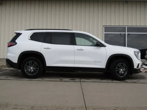 Photos of 2025 GMC Acadia Elevation for sale in Bethany, MO at Pettijohn Auto Center