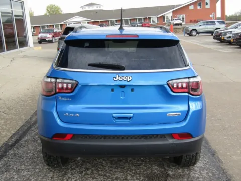 More photos of 2024 Jeep Compass Latitude Lux at Pettijohn Auto Center, MO