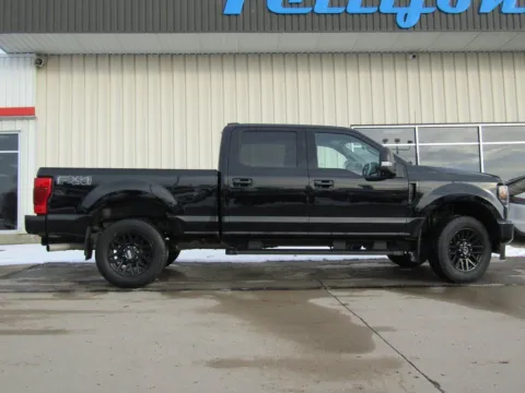 Photos of 2022 Ford F-250SD Lariat for sale in Bethany, MO at Pettijohn Auto Center