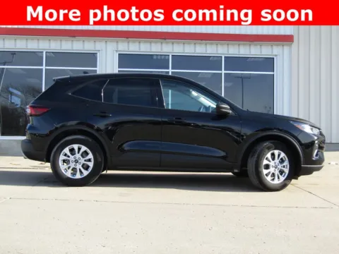 Photos of 2025 Ford Escape Active for sale in Bethany, MO at Pettijohn Auto Center