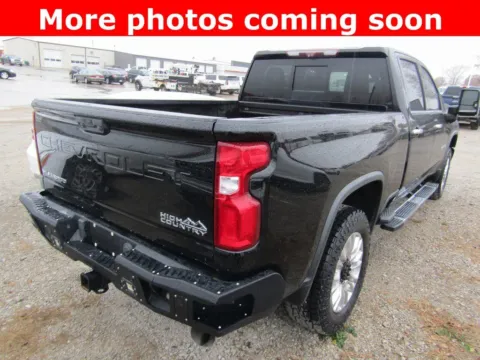 More photos of 2020 Chevrolet Silverado 2500HD High Country at Pettijohn Auto Center, MO