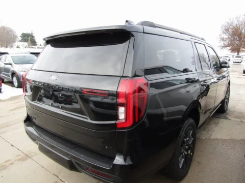 More photos of 2025 Ford Expedition Max Platinum at Pettijohn Auto Center, MO