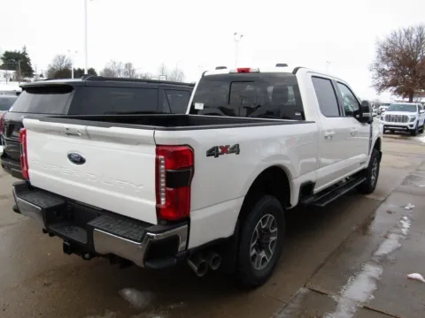 More photos of 2026 Ford F-250SD Lariat at Pettijohn Auto Center, MO