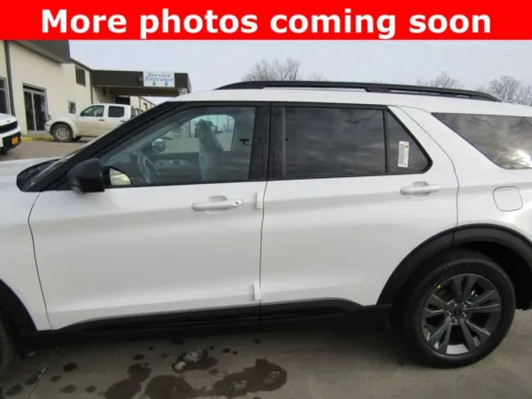 Photos of 2026 Ford Explorer Active for sale in Bethany, MO at Pettijohn Auto Center
