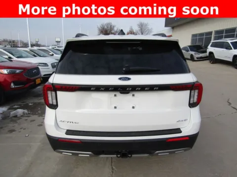 More photos of 2026 Ford Explorer Active at Pettijohn Auto Center, MO