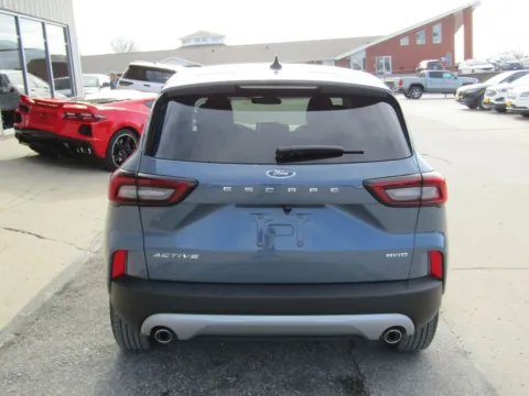 More photos of 2026 Ford Escape Active at Pettijohn Auto Center, MO