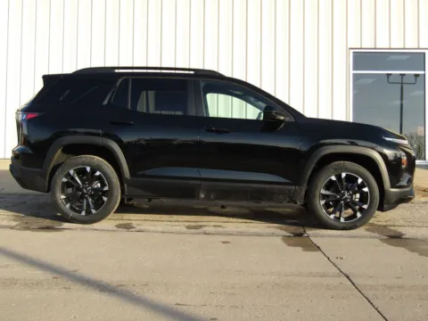 Photos of 2026 Chevrolet Equinox RS for sale in Bethany, MO at Pettijohn Auto Center