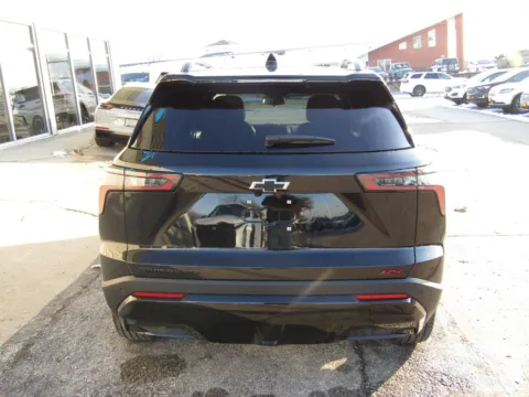 More photos of 2026 Chevrolet Equinox RS at Pettijohn Auto Center, MO