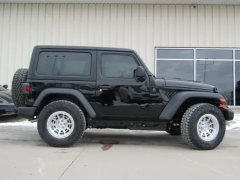 Photos of 2026 Jeep Wrangler Sport for sale in Bethany, MO at Pettijohn Auto Center