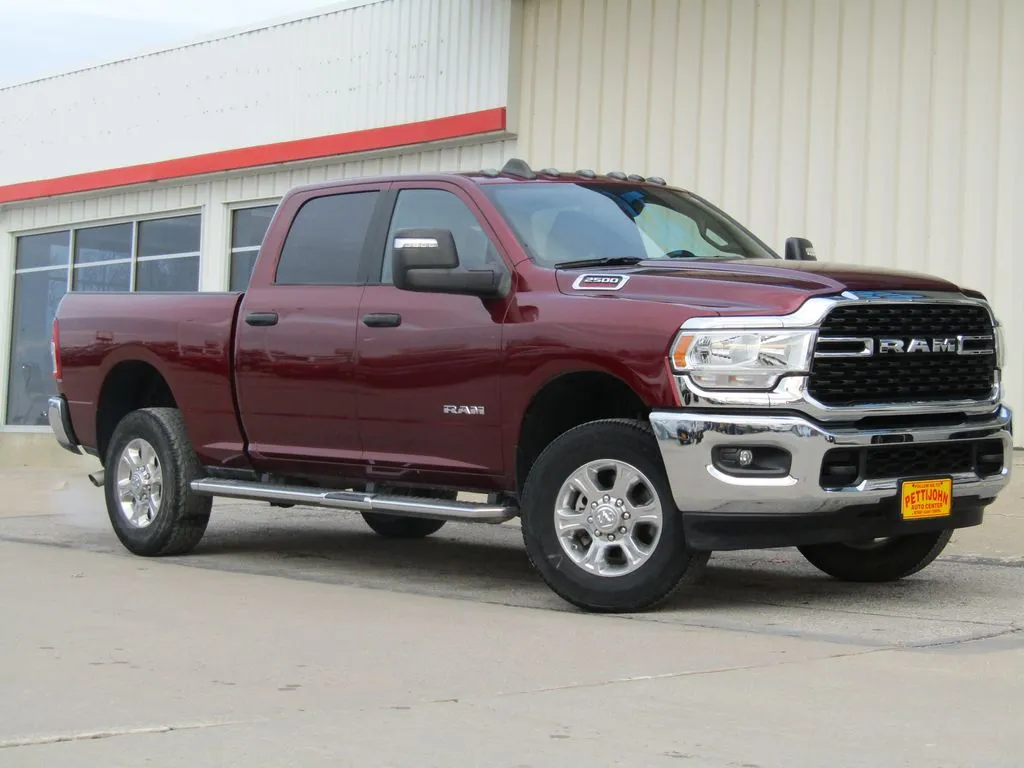 2023 RAM Ram 2500 Pickup Big Horn's photo