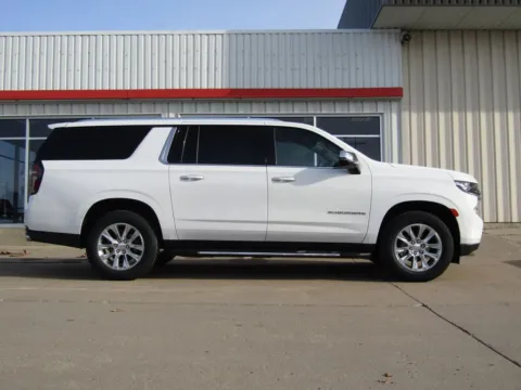 Photos of 2023 Chevrolet Suburban Premier for sale in Bethany, MO at Pettijohn Auto Center