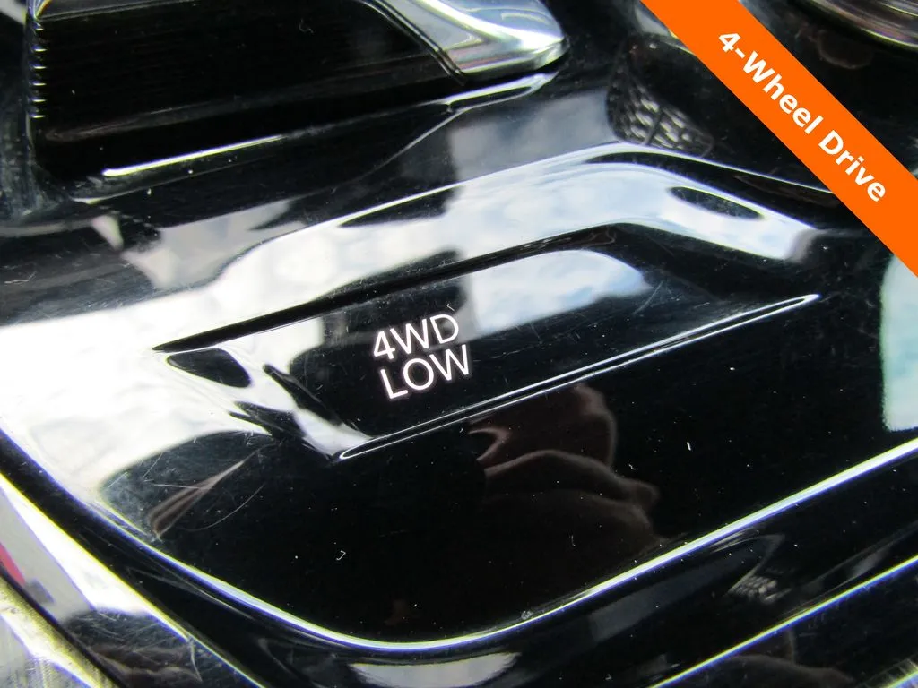 2022 Jeep Wagoneer Series III - Photo 19