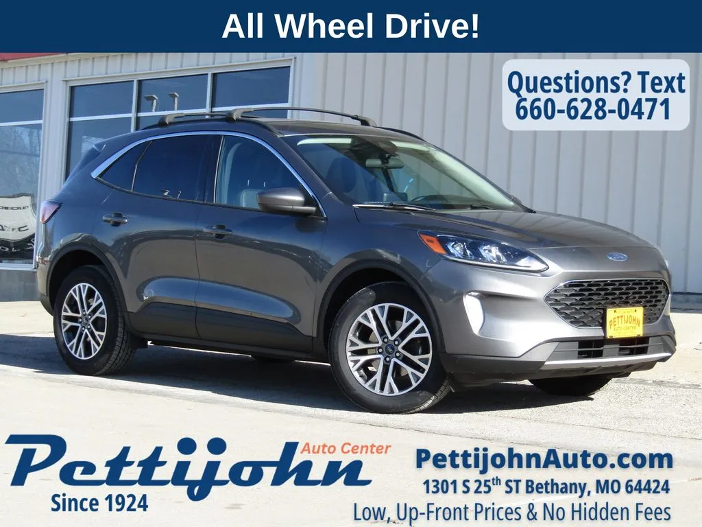 2022 Ford Escape SEL's photo