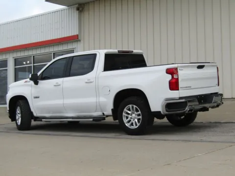 More photos of 2020 Chevrolet Silverado 1500 LT at Pettijohn Auto Center, MO