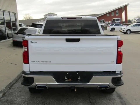 More photos of 2020 Chevrolet Silverado 1500 LT at Pettijohn Auto Center, MO