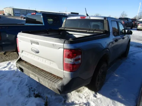 More photos of 2024 Ford Maverick XLT at Pettijohn Auto Center, MO