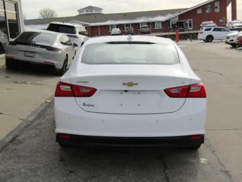 More photos of 2024 Chevrolet Malibu LT at Pettijohn Auto Center, MO