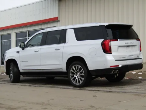 More photos of 2026 GMC Yukon XL Denali at Pettijohn Auto Center, MO