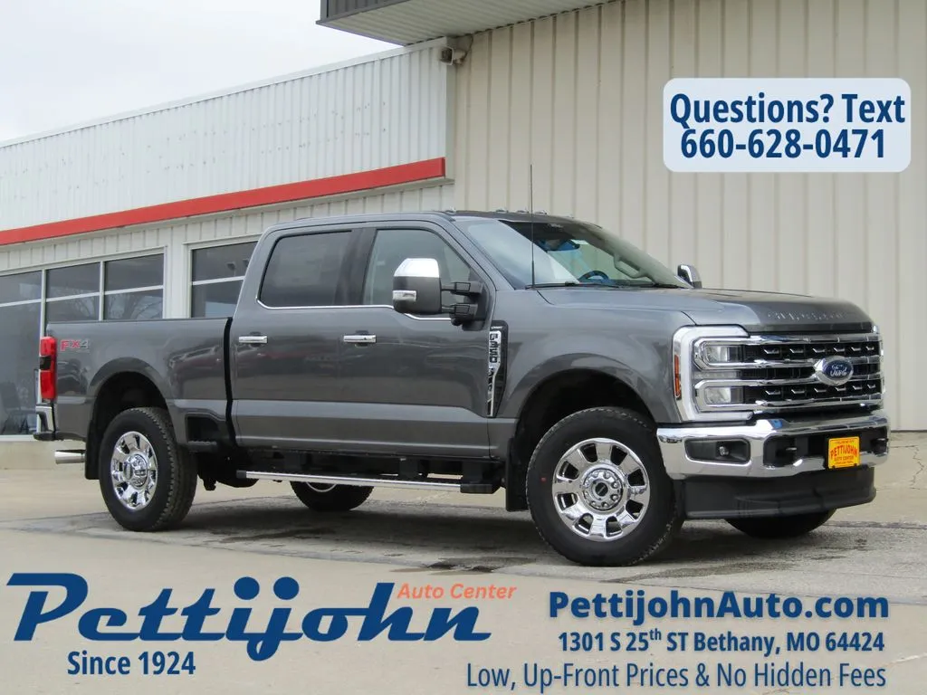 2026 Ford F-350 Super Duty Lariat's photo