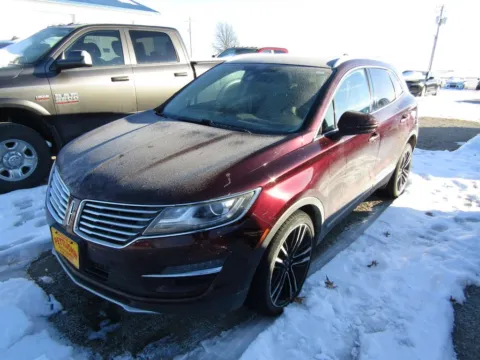 Red 2017 Lincoln MKC Reserve for sale in Bethany, MO