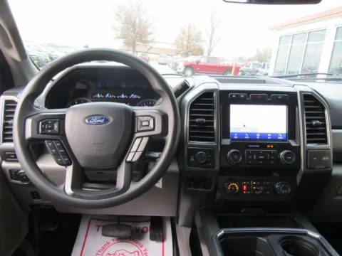 More photos of 2022 Ford F-250SD XLT at Pettijohn Auto Center, MO