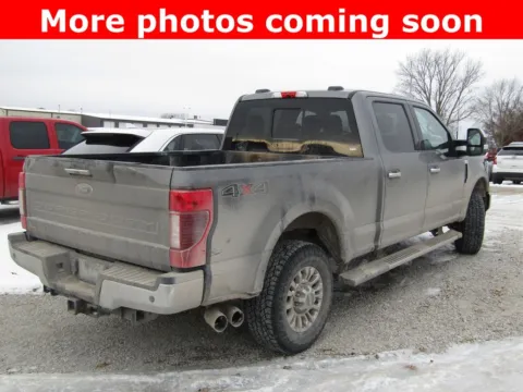 More photos of 2022 Ford F-250SD XLT at Pettijohn Auto Center, MO