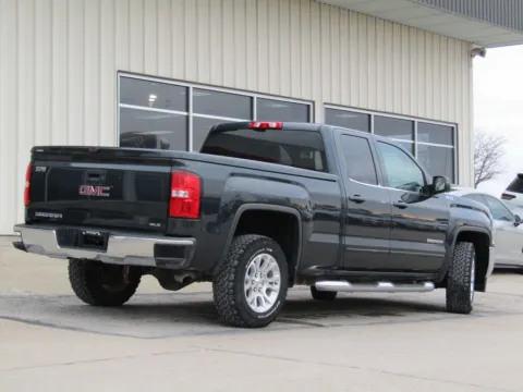 Another view of 2017 GMC Sierra 1500 SLE for sale in Bethany, MO at Pettijohn Auto Center