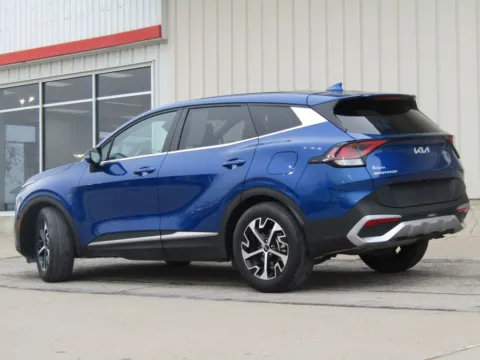 More photos of 2023 Kia Sportage EX at Pettijohn Auto Center, MO
