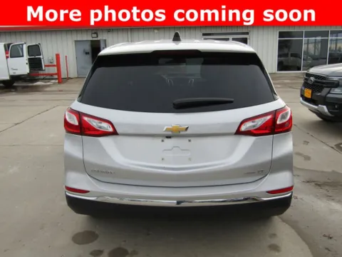 More photos of 2021 Chevrolet Equinox LT at Pettijohn Auto Center, MO