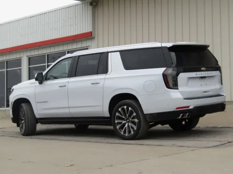 More photos of 2026 Chevrolet Suburban High Country at Pettijohn Auto Center, MO