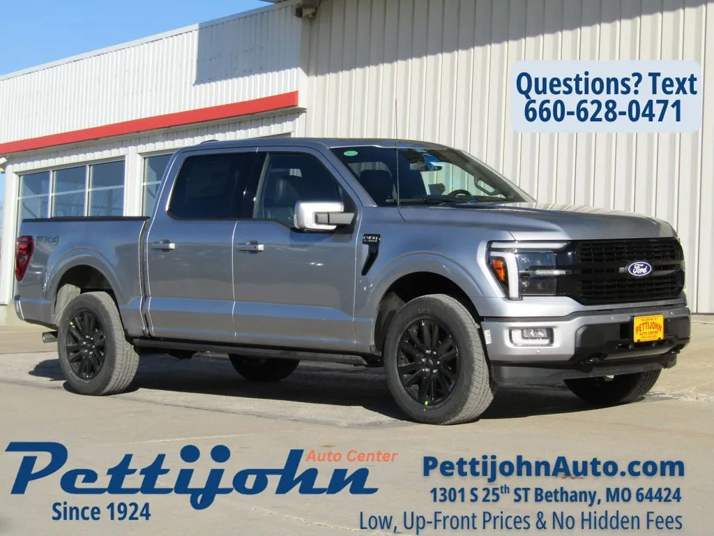 2025 Ford F-150 Platinum's photo