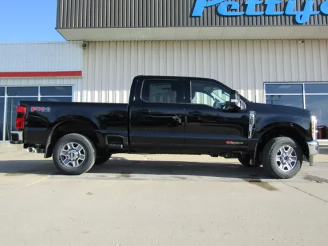 Photos of 2026 Ford F-350SD Lariat for sale in Bethany, MO at Pettijohn Auto Center