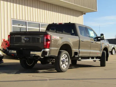 Another view of 2026 Ford F-350SD Lariat for sale in Bethany, MO at Pettijohn Auto Center
