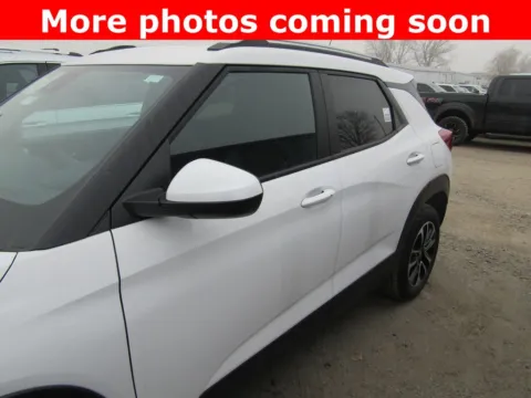 Photos of 2026 Chevrolet TrailBlazer LT for sale in Bethany, MO at Pettijohn Auto Center