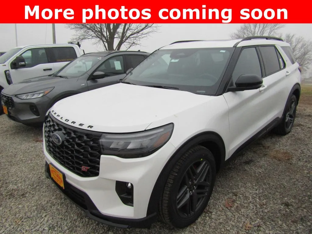 2026 Ford Explorer ST's photo