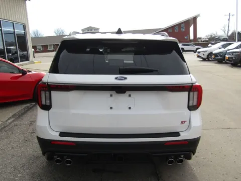 More photos of 2026 Ford Explorer ST at Pettijohn Auto Center, MO