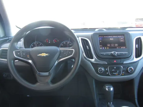 More photos of 2021 Chevrolet Equinox LS at Pettijohn Auto Center, MO