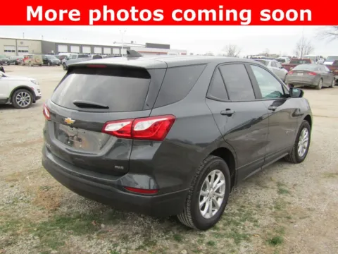 More photos of 2021 Chevrolet Equinox LS at Pettijohn Auto Center, MO