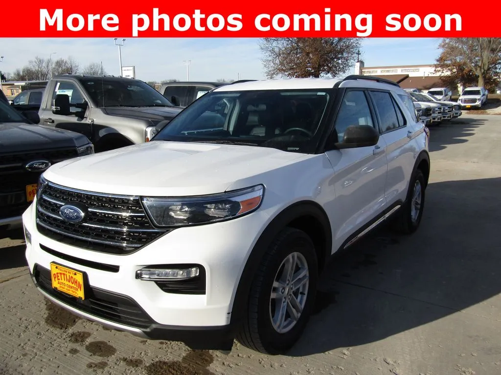 Used 2023 Ford Explorer XLT with VIN 1FMSK8DH4PGC11667 for sale in Kansas City
