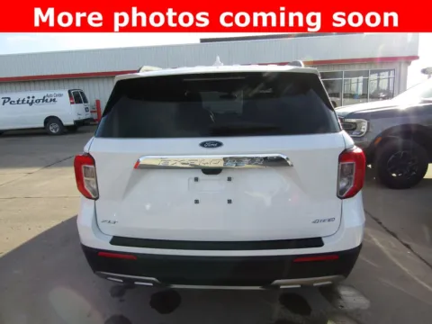 More photos of 2023 Ford Explorer XLT at Pettijohn Auto Center, MO